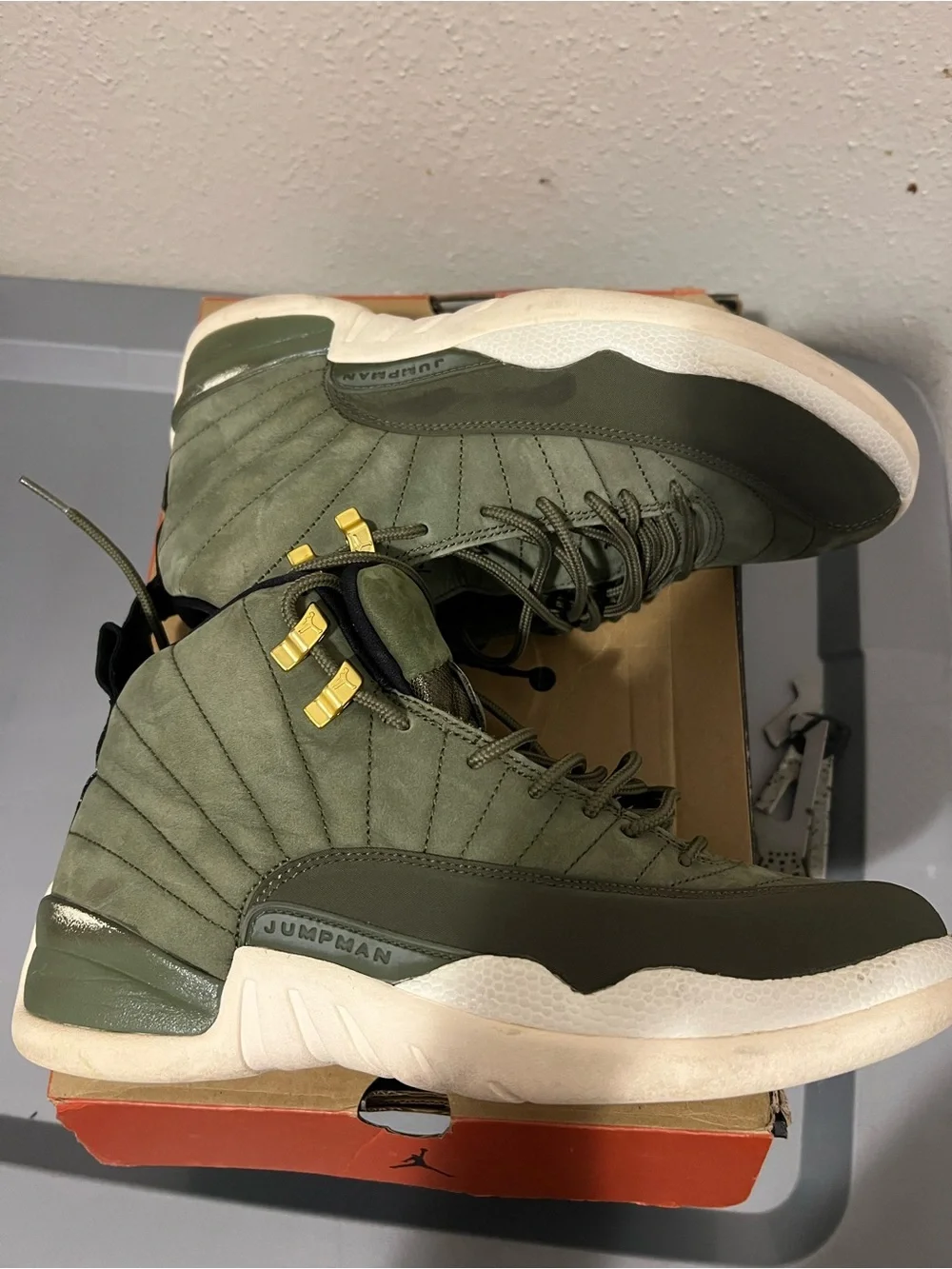 Jordan air 12 cp3class of 2003 1Men's Olive Green High-Top sneakers